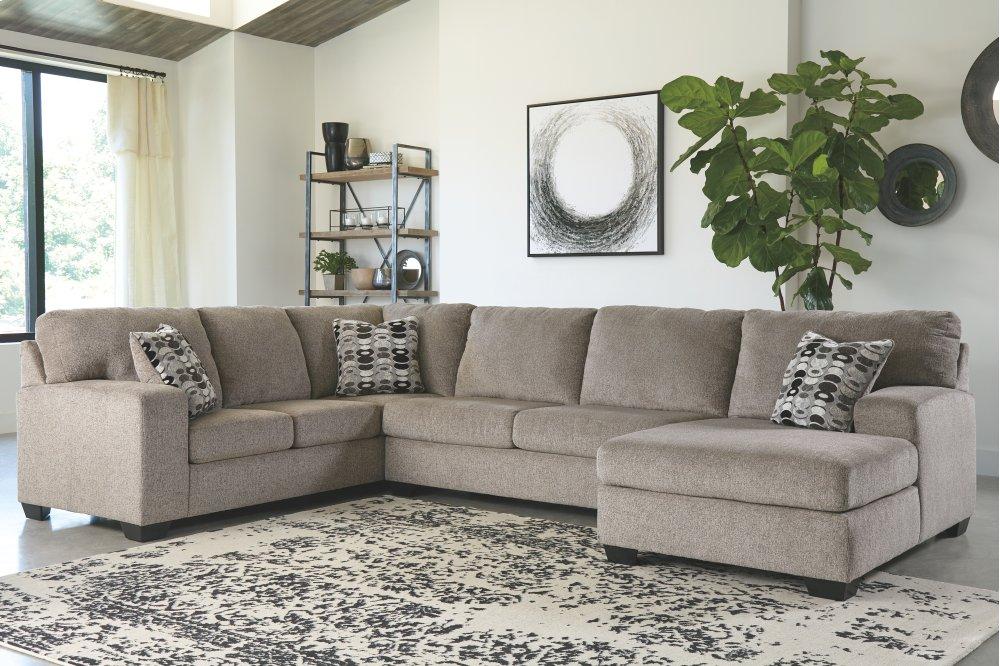 Ballinasloe 3-piece Sectional With Chaise