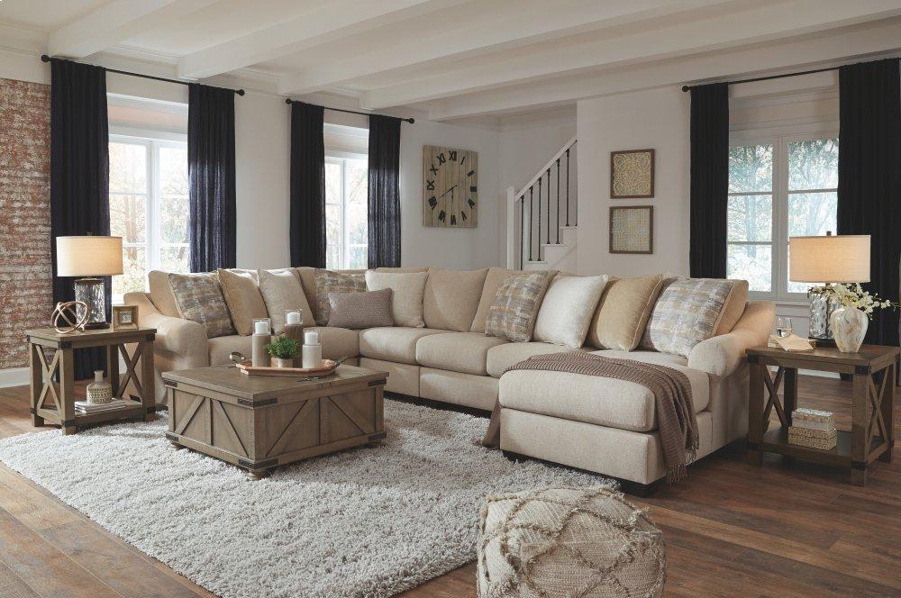 Ingleside 5-piece Sectional With Chaise